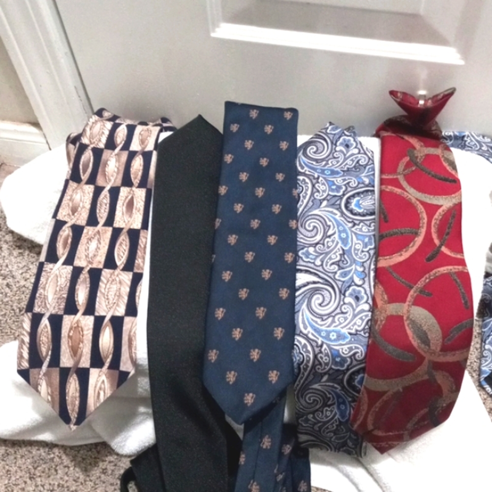 TIES Assorted 5 - Picture 2 of 2